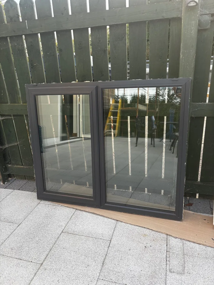 Windows and Granite sills - Image 4