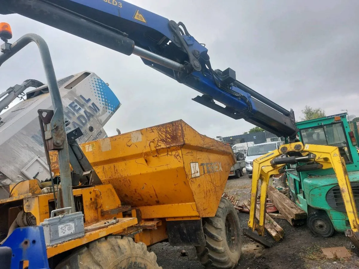 Crane - Image 3