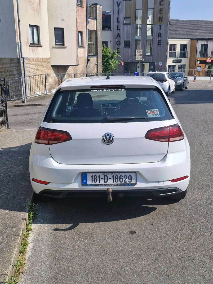 Volkswagen Golf 2018 - Image 2