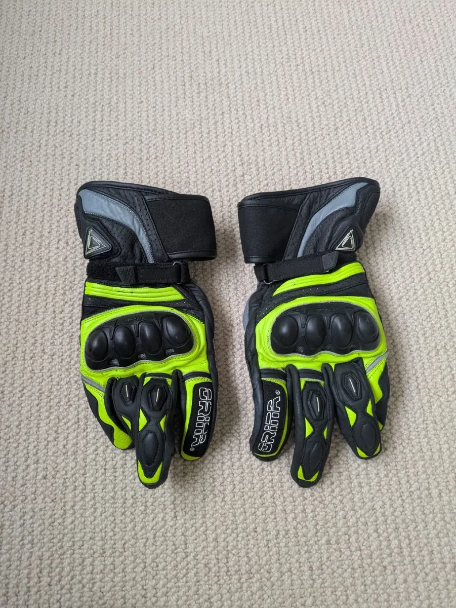 Motor Bike Gloves - Image 1