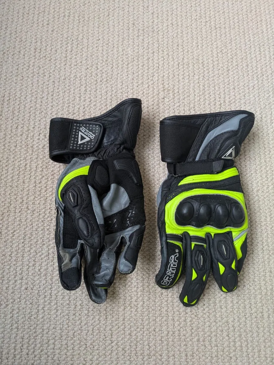 Motor Bike Gloves - Image 2