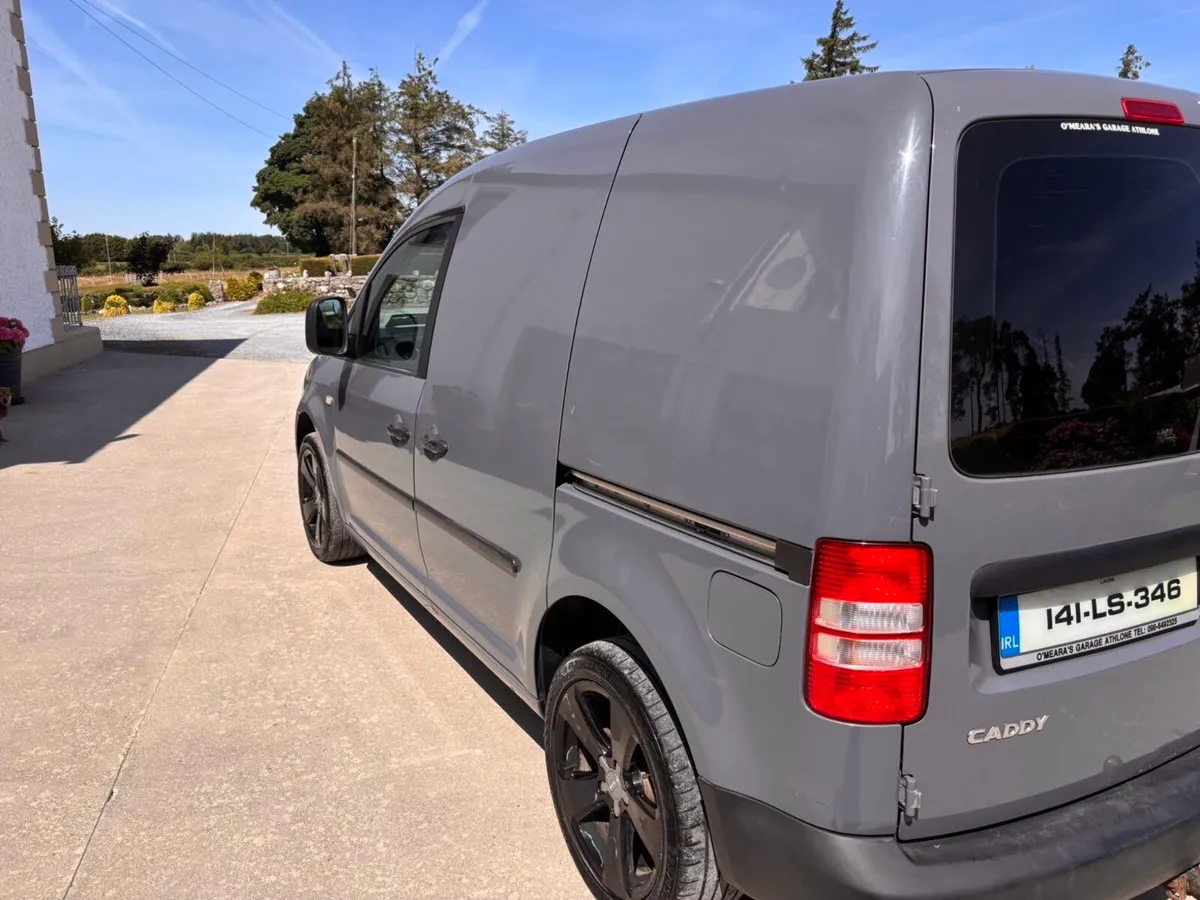 Volkswagen caddy - Image 2
