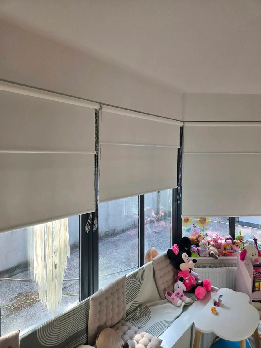 Custom Conservatory / Sunroom Roller Blinds - Dual - Image 2