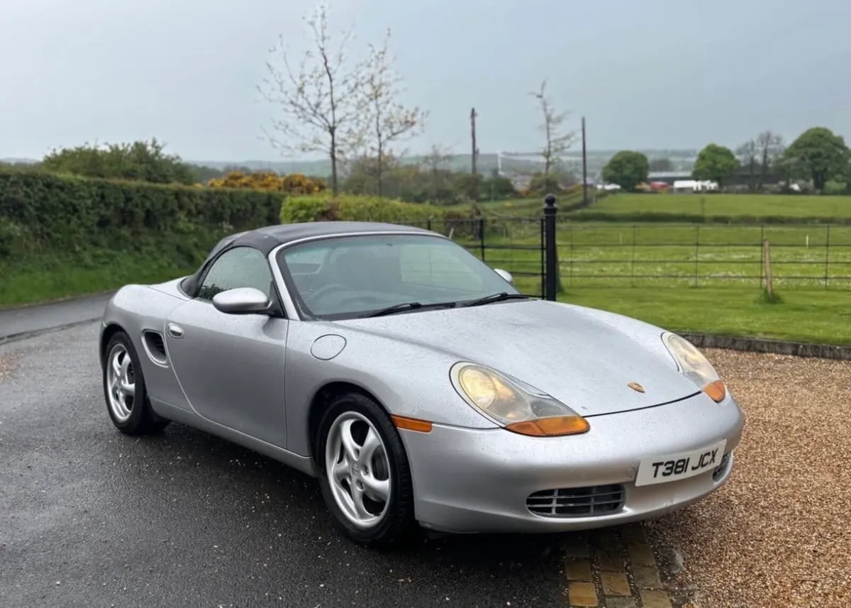 1999 Porsche Boxster 2.5 Manual Silver - Image 3