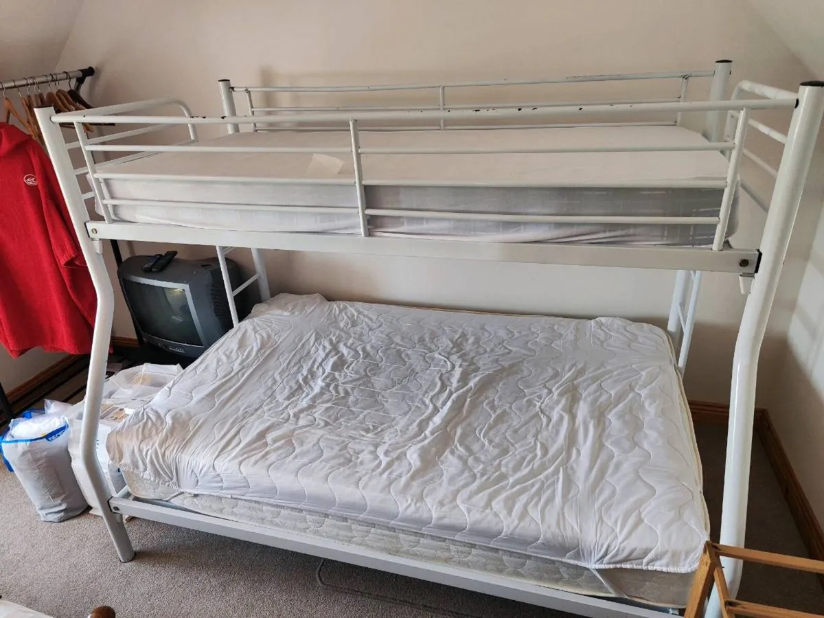 Bunk Beds - Image 2