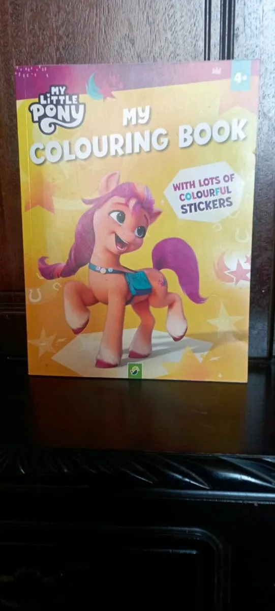 {MY LITTY PONEY } MY COLOURING BOOK - Image 1