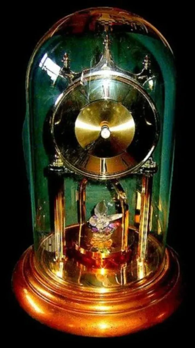 Vintage Hermle "Butterfly" Dome Anniversary Clock - Image 1