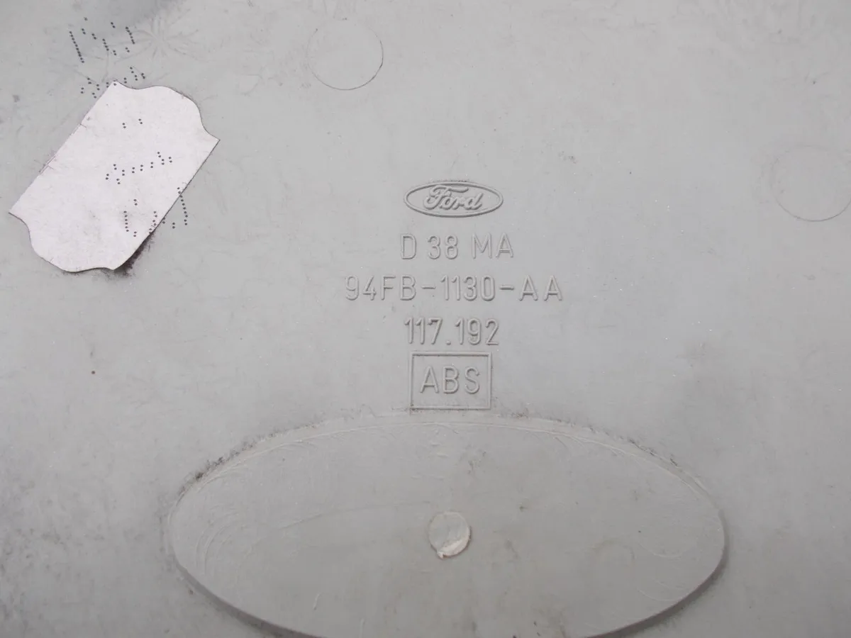 1990's Ford Hub Cap **NEW** Spare - Image 4
