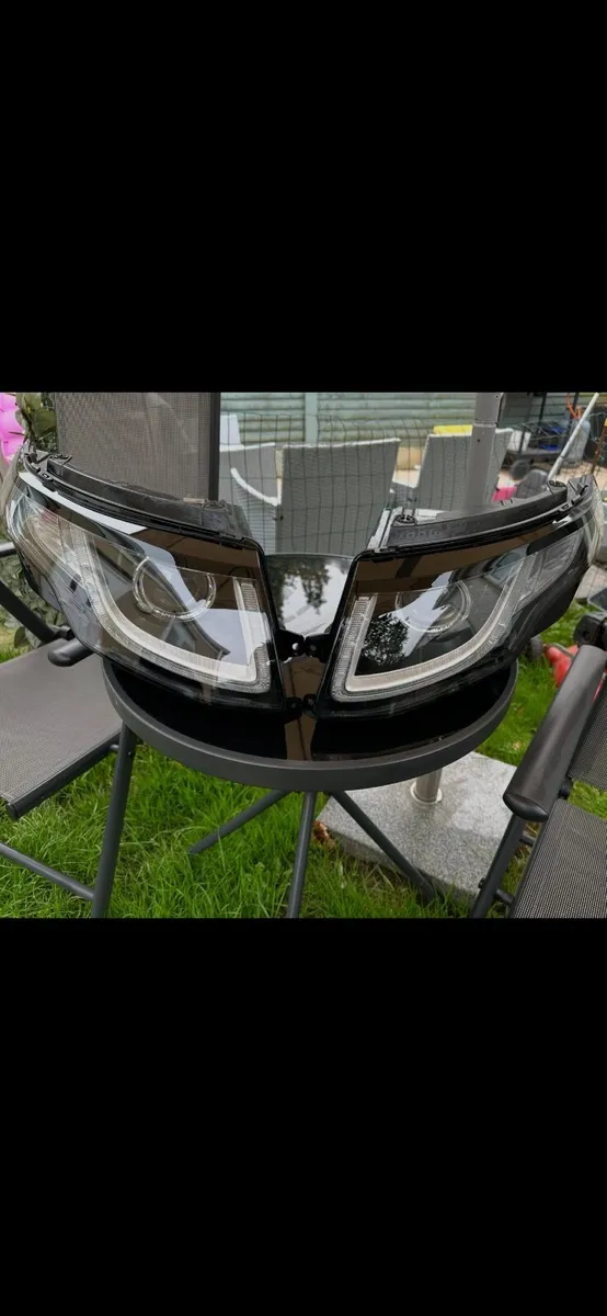 Front headlights  Range Rover Evoque - Image 4