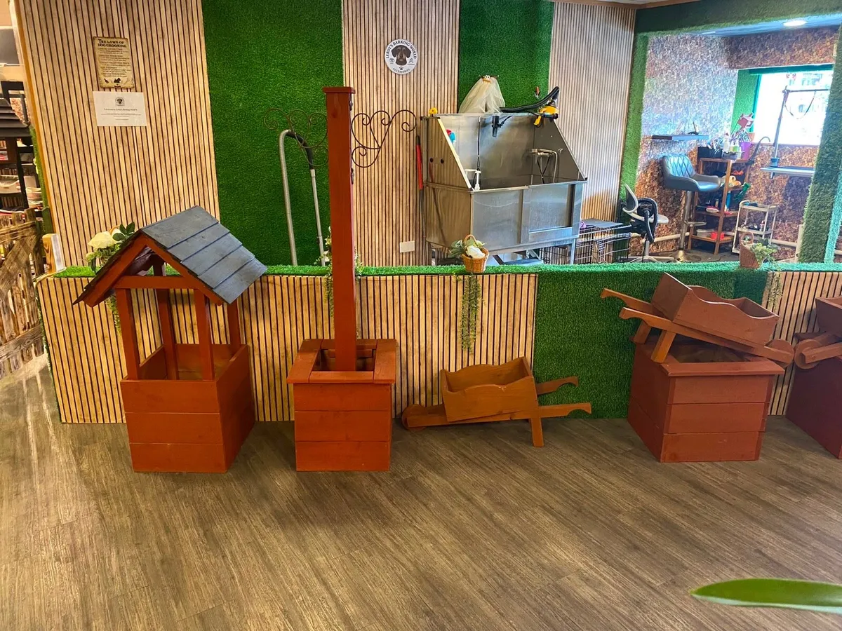 Handmade wooden garden furniture for sale - Image 3