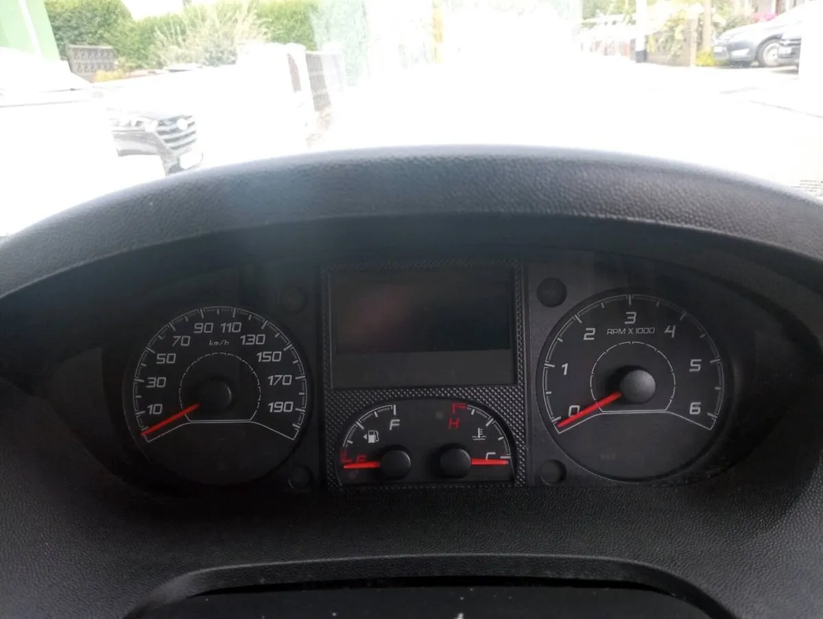 172 Peugeot Boxer - Image 4