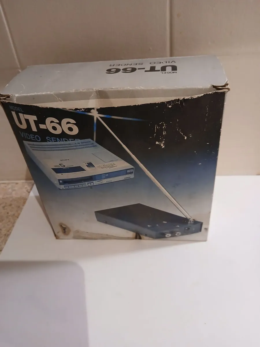 Vintage UT66 Video sender - Image 1