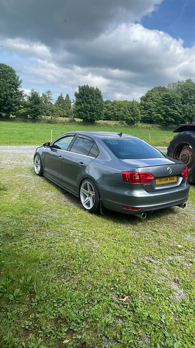 2 & 4 piece HEKO tinted wind deflectors delivered - Image 1