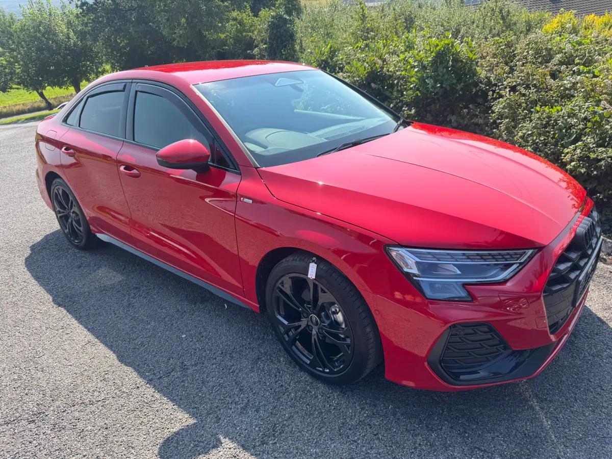 Audi a3 boot lip & wind deflectors - Image 3