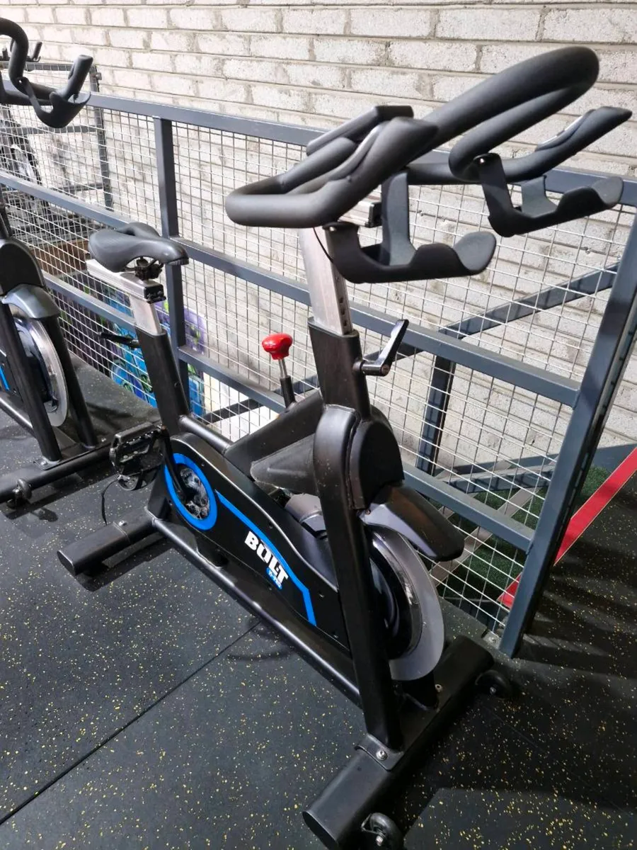 Commercial spinning bikes - Image 1