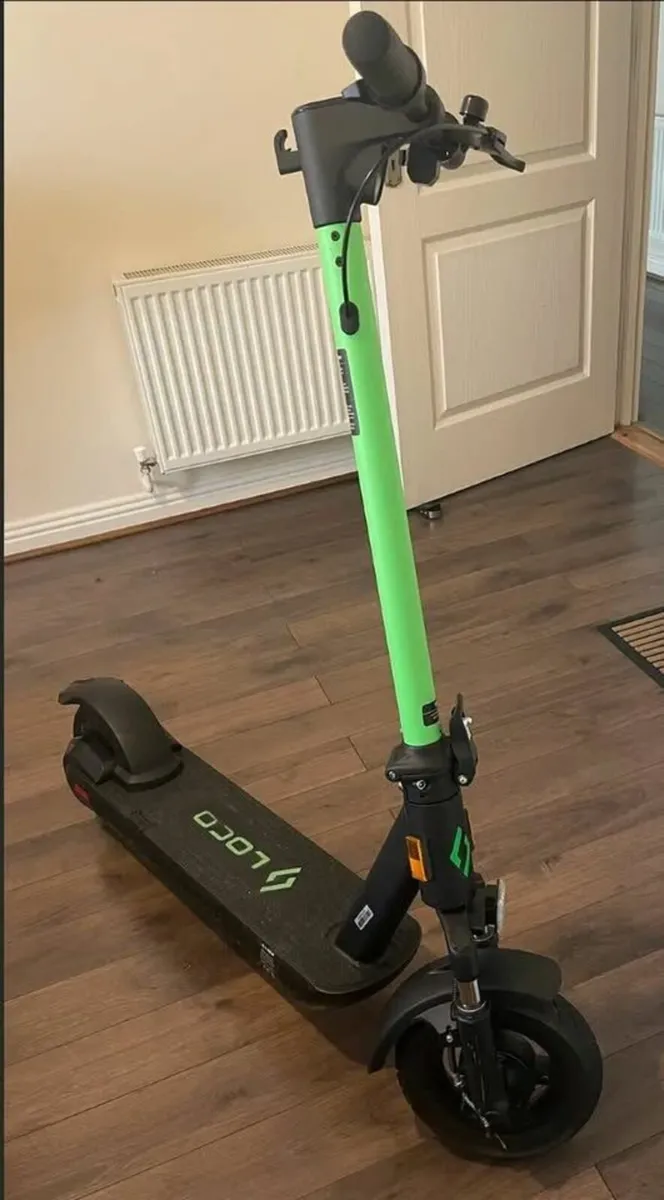 2 E-Scooters with Smart Helmets - Image 1