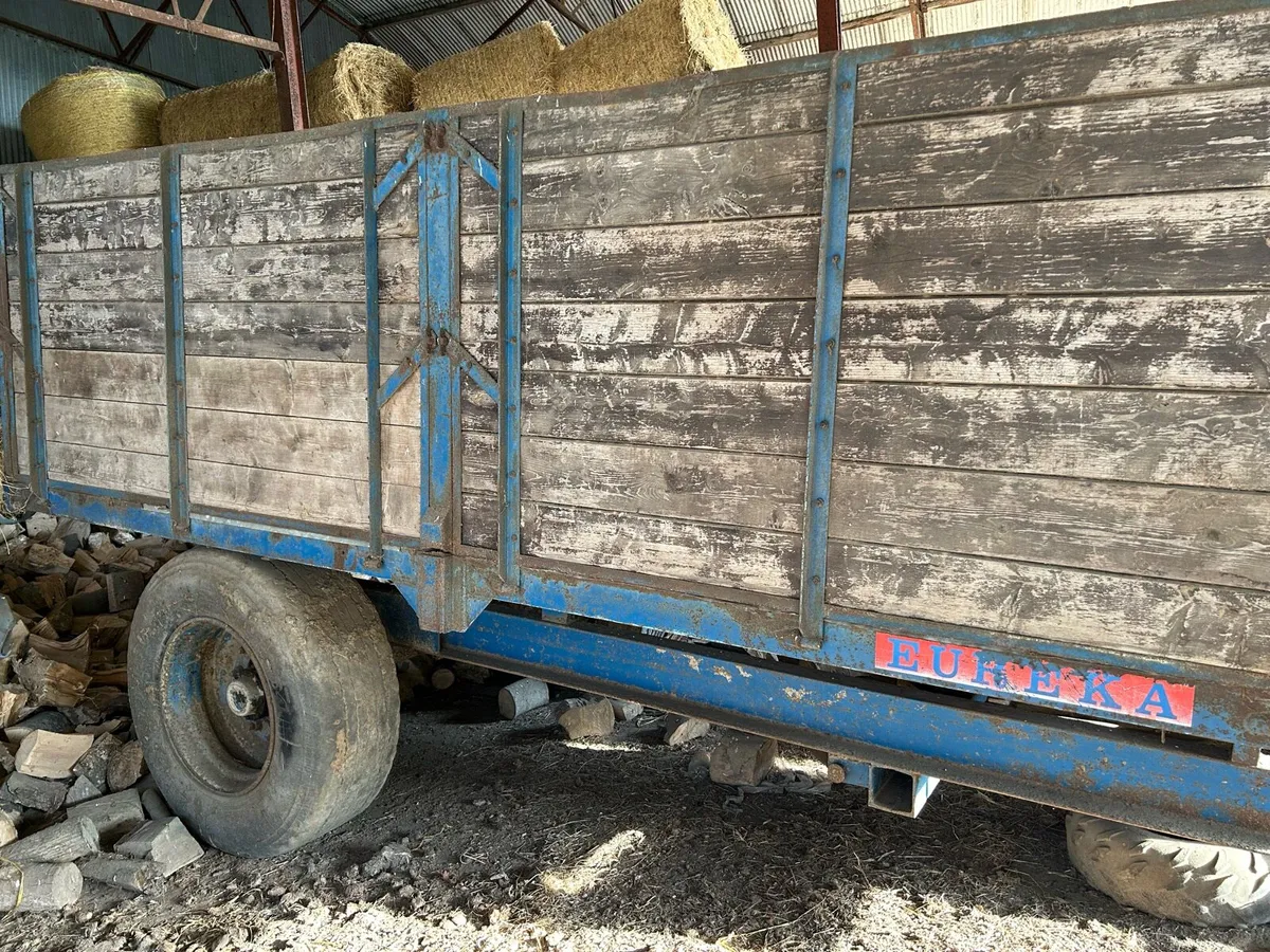 Trailer - Image 4
