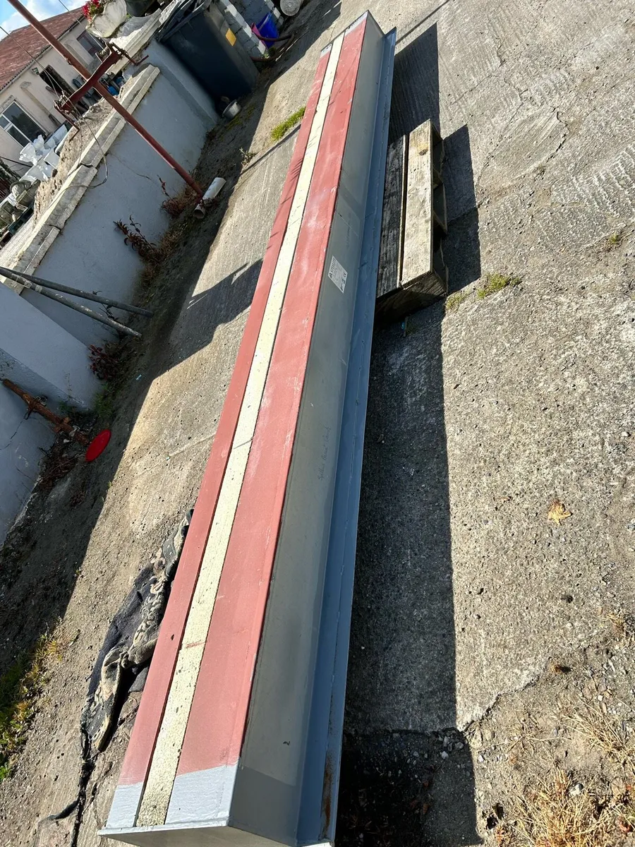 Steelite Catnic Lintil 5m with stone bearing - Image 3