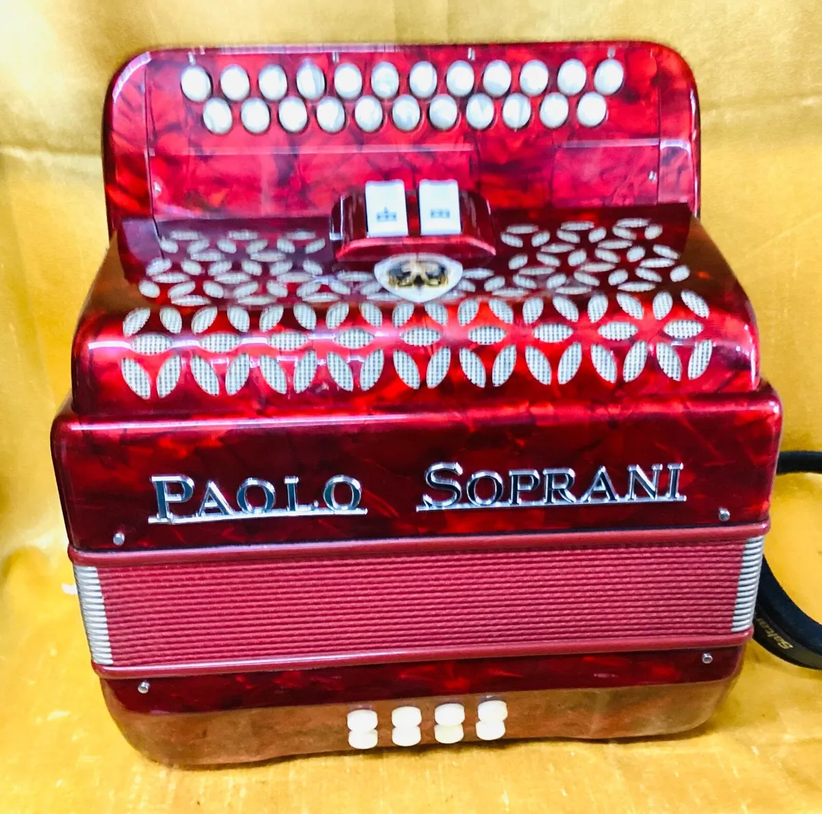 PAOLO SOPRANI B/C 4 VOICE ACCORDION USED - Image 1