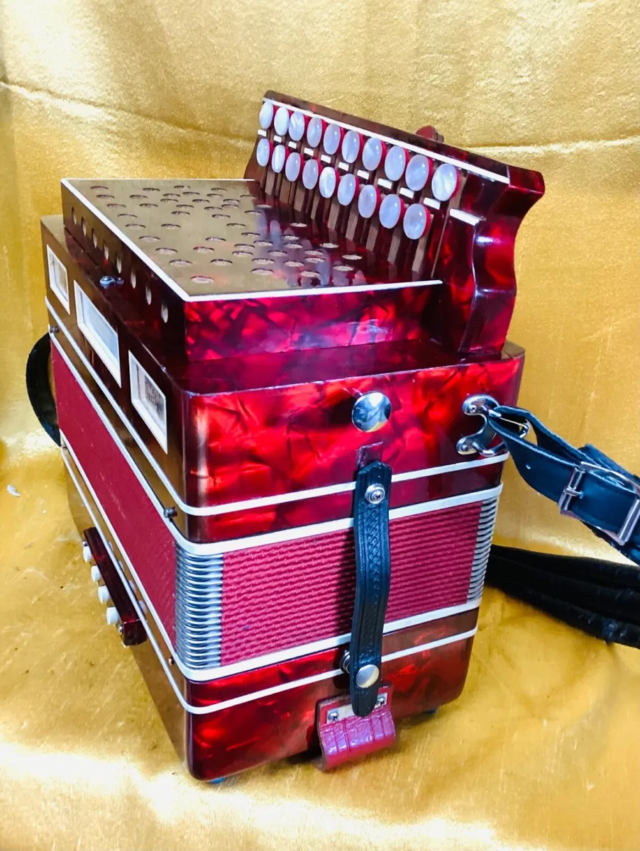 PAOLO SOPRANI & FIGLI B/C 3v BUTTON ACCORDION - Image 4