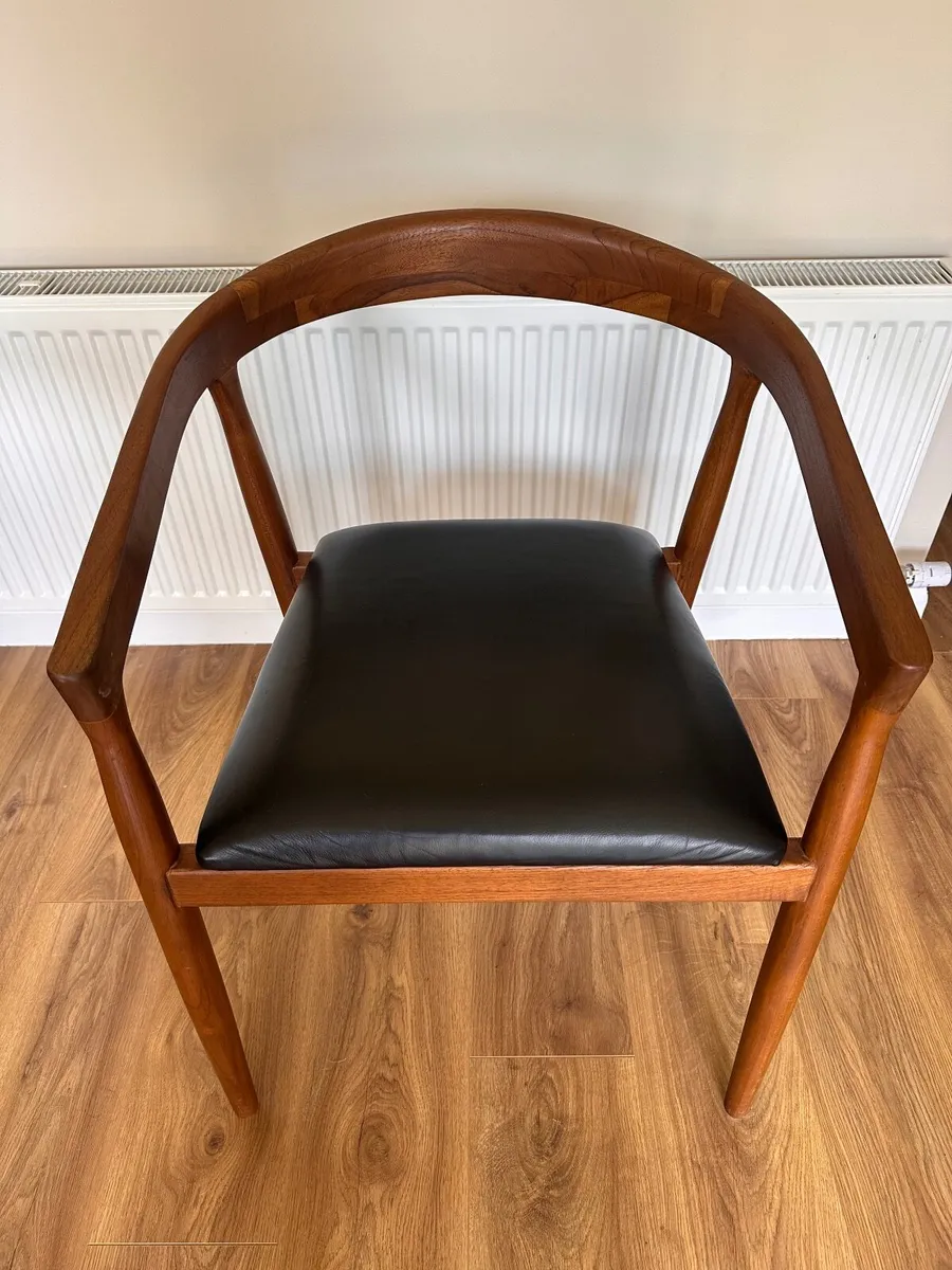 Mid Century Style teak and black leather chairs - Image 2