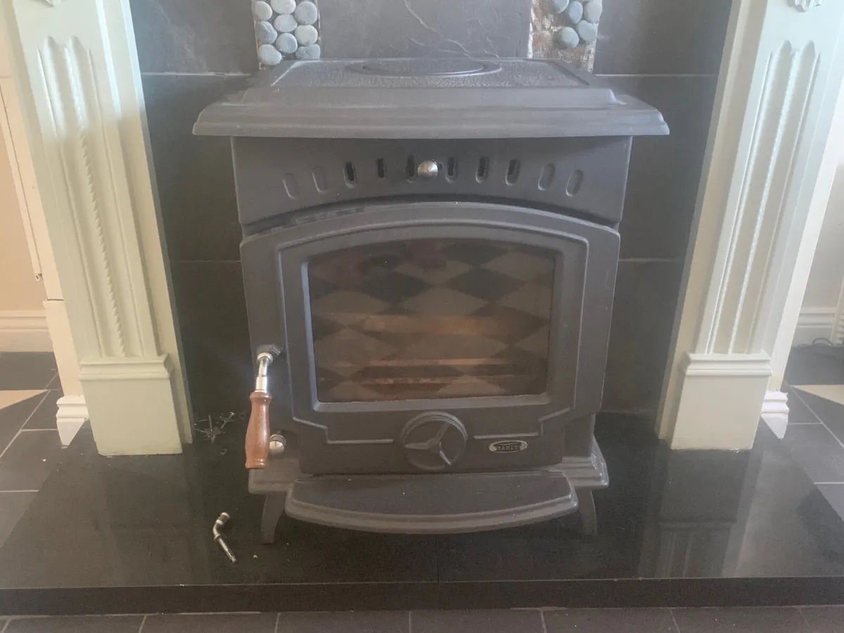 Stanley Tara Stove - Image 1