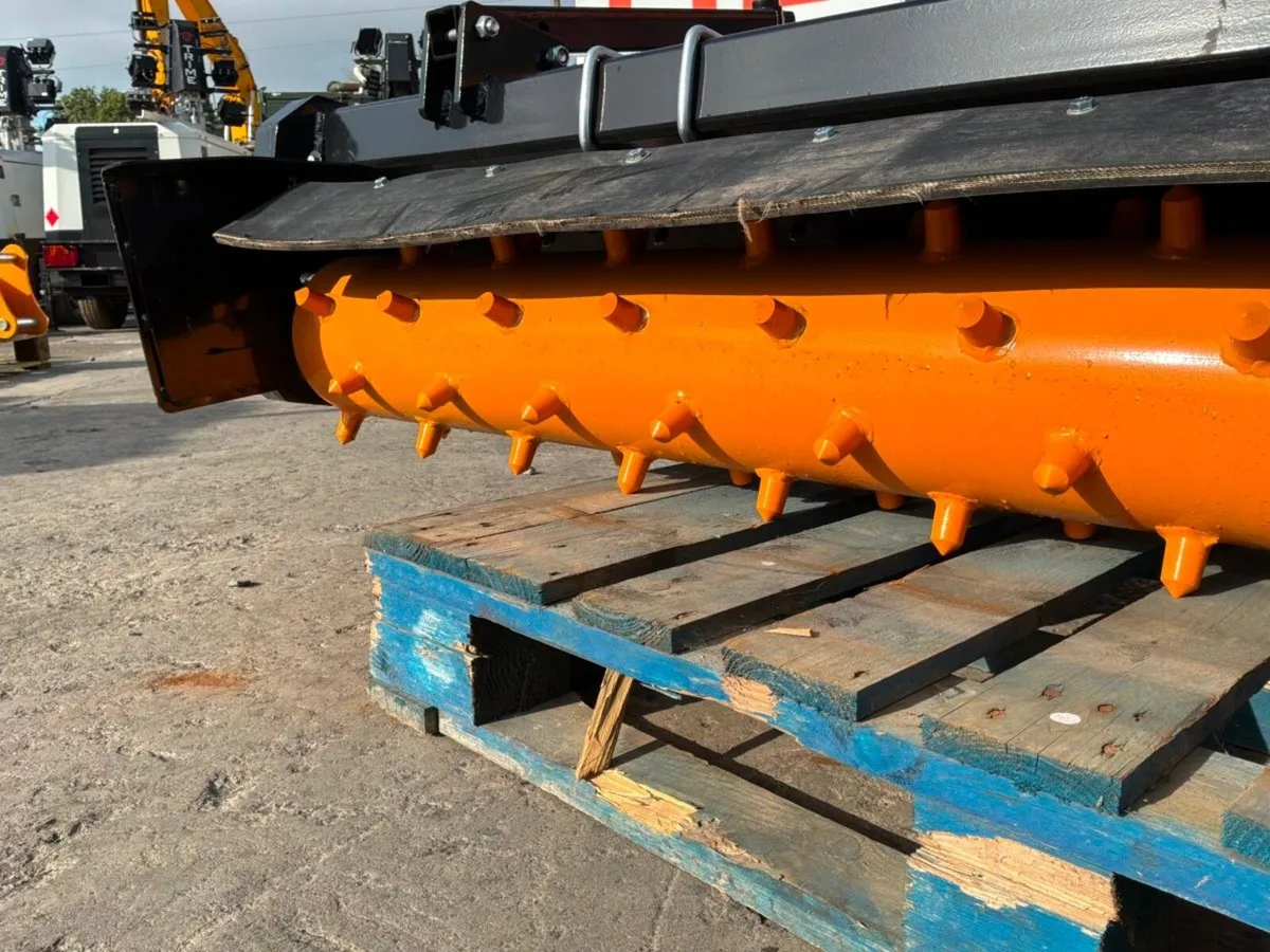 New / unused skid steer power rake / conditioner.. - Image 3