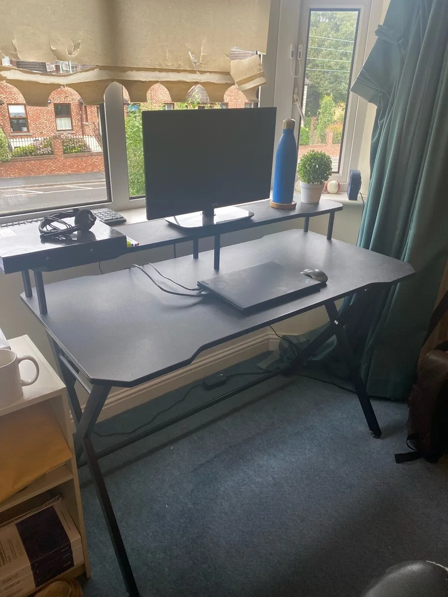 Office Desk - Image 3