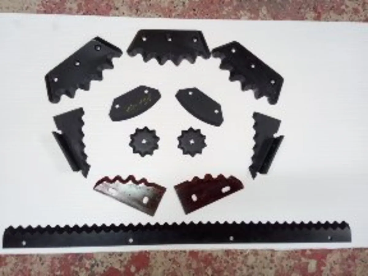 DIET FEEDER KNIVES