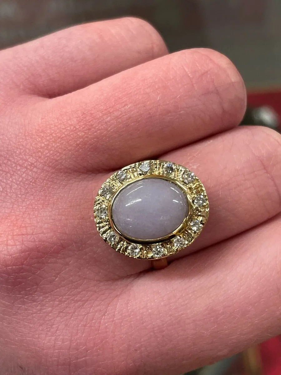 18k gold rose quartz ring with diamonds. - Image 3