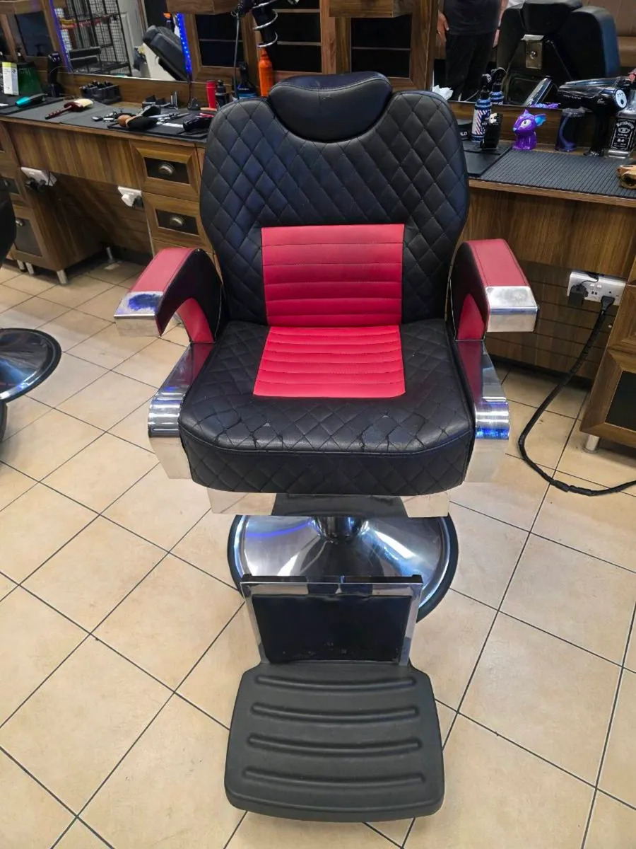 Barber Chair - Image 3