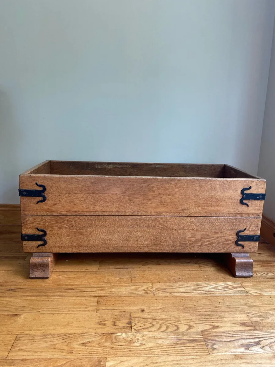 Oak Linen Chest - Image 1