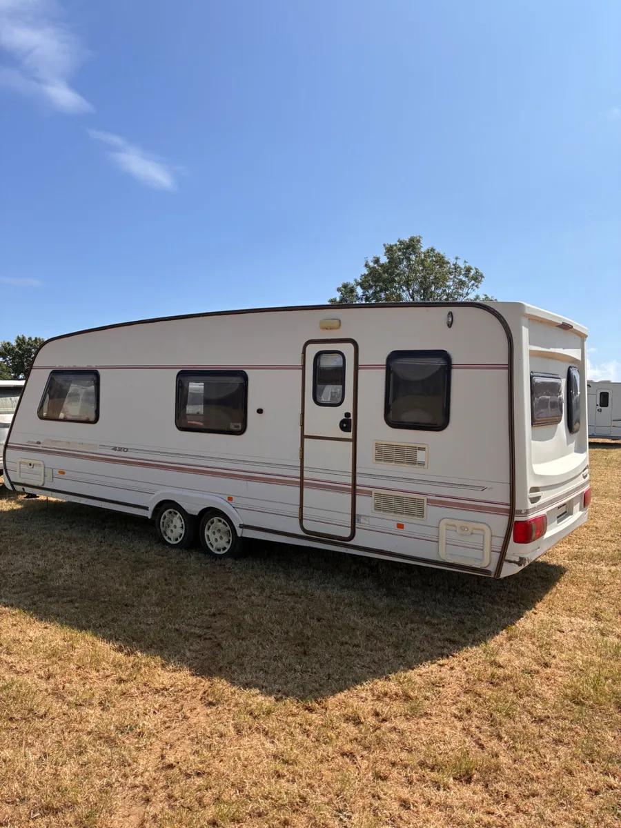 Caravan - Image 4
