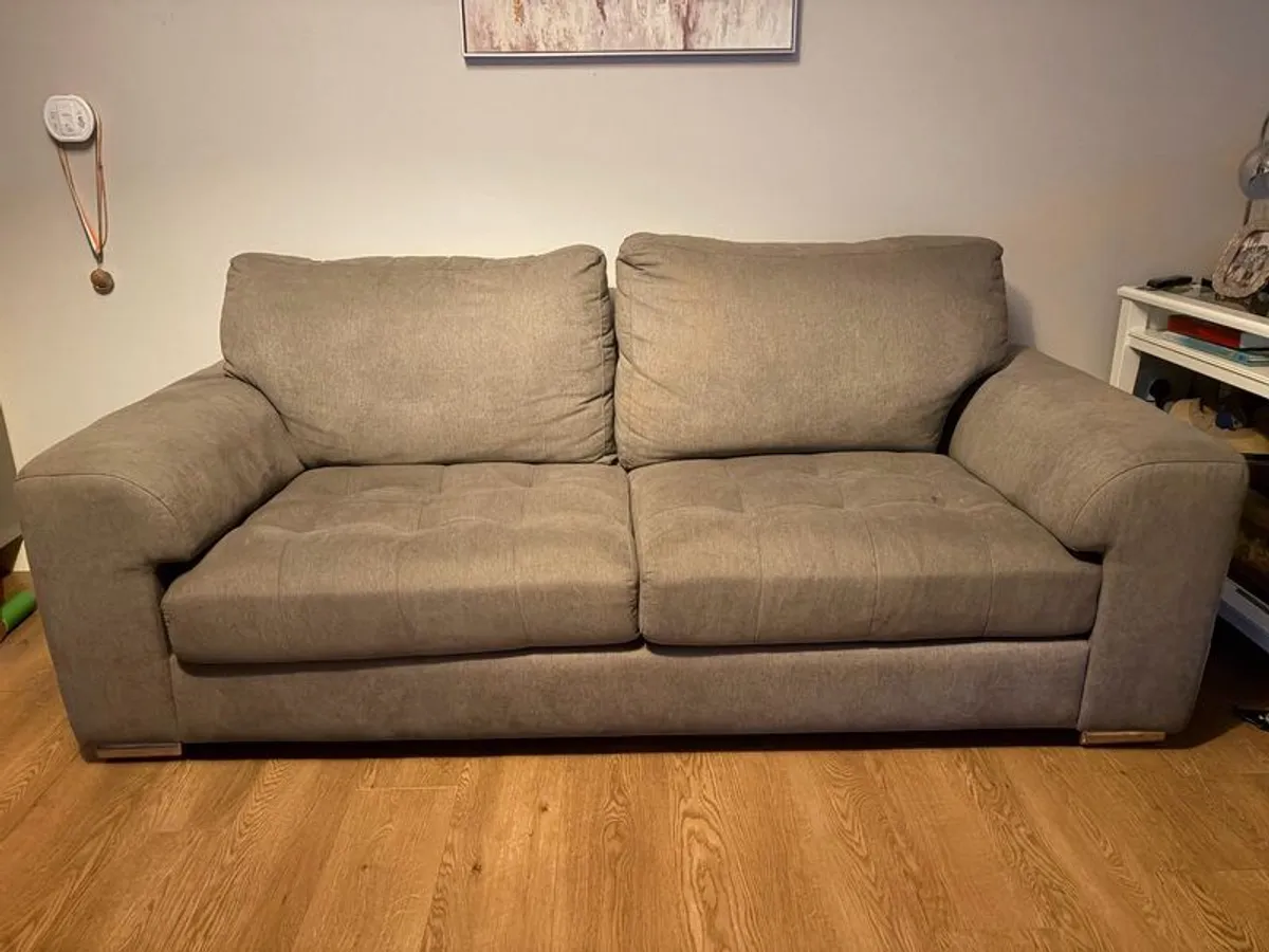 Sofa - Image 3