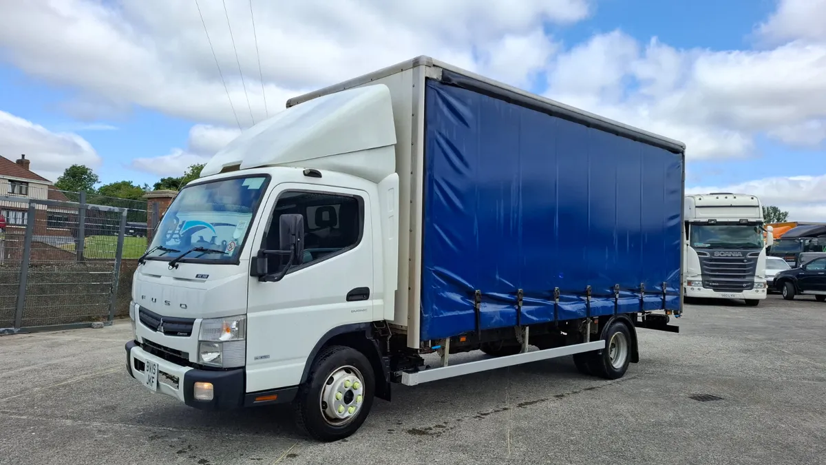 2019 Fuso 7C18 Curtain Side Truck , 7.5 Ton - Image 3