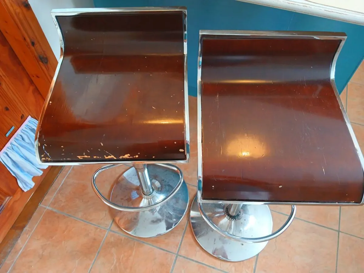 2 x Island Bar Chairs / Counter Stools, chrome - Image 2