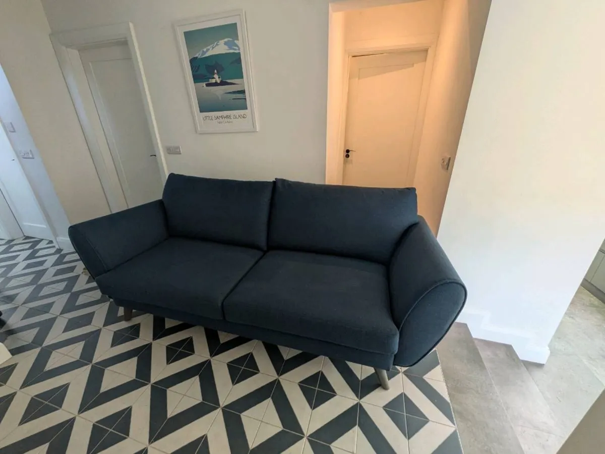 Sofa - Image 3