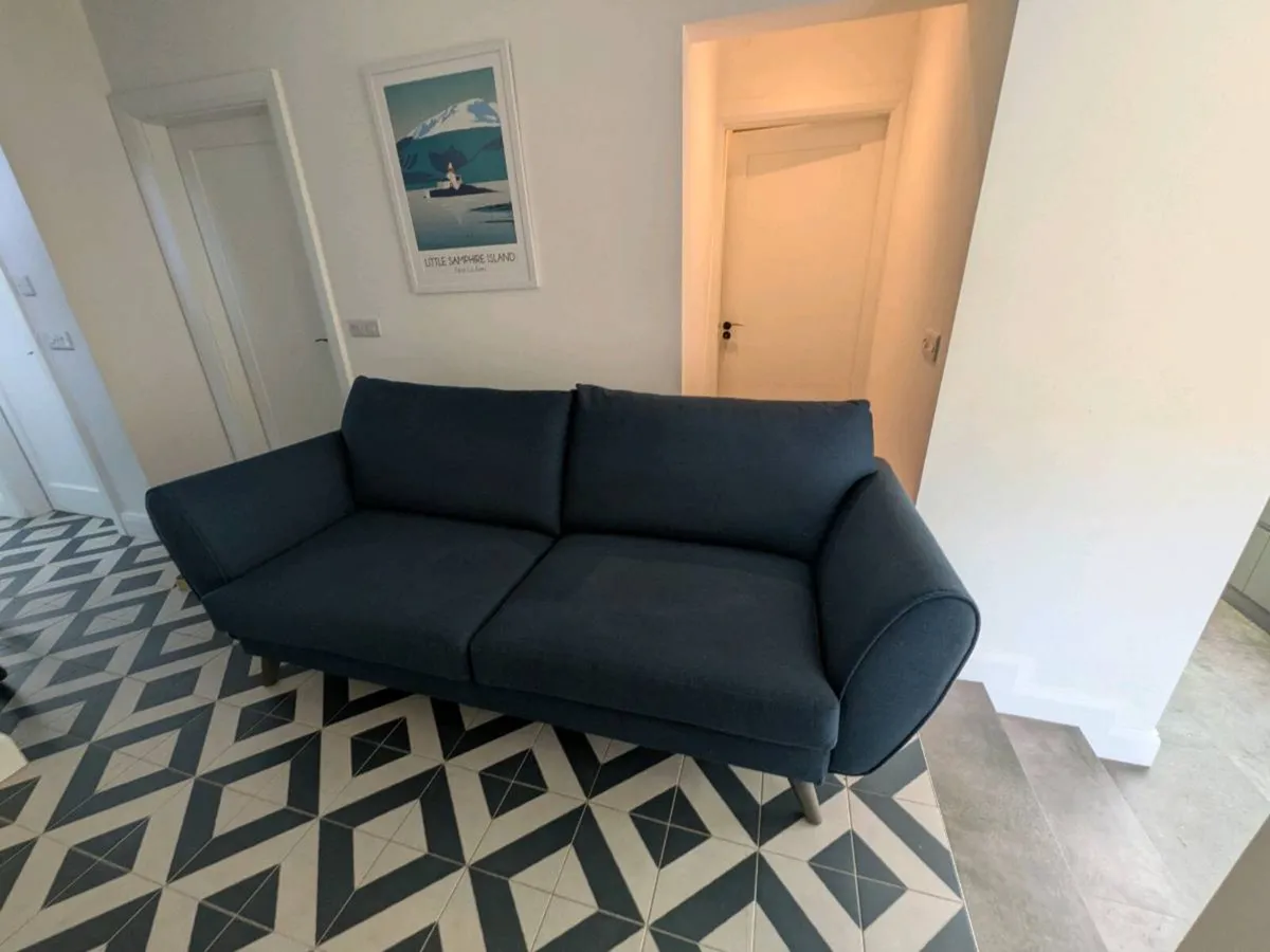 Sofa - Image 4