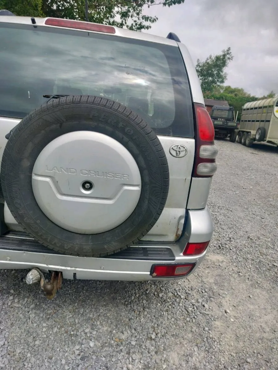 Toyota Land cruiser 2003 - Image 3