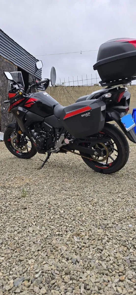Suzuki vstrom 2019 - Image 1