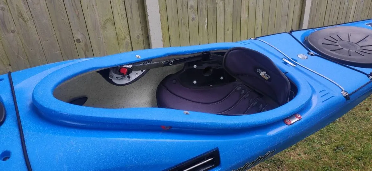 Kayak - Image 4