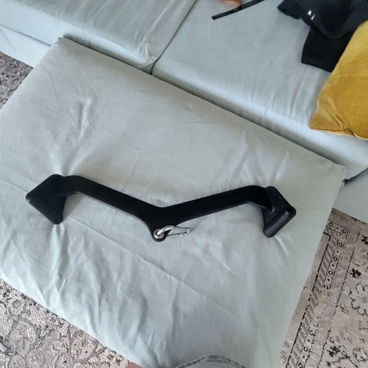 Lat Pull Down Bar - Image 1
