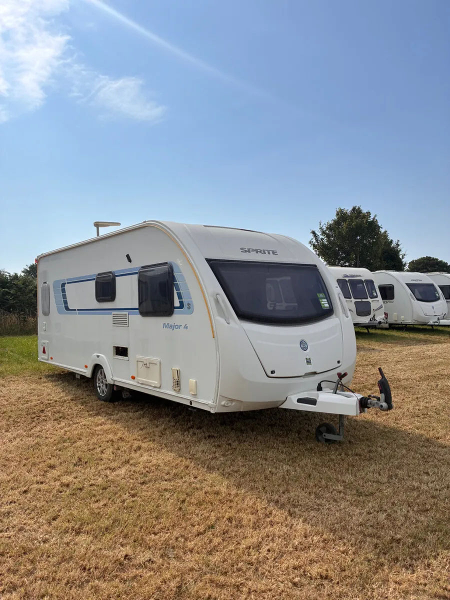 Sprite major 4 - 4 berth caravan - Image 2