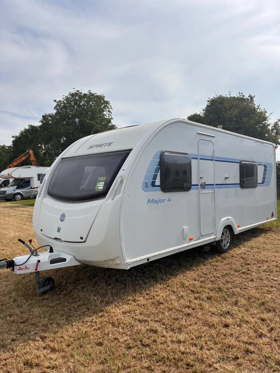 Sprite major 4 - 4 berth caravan - Image 1