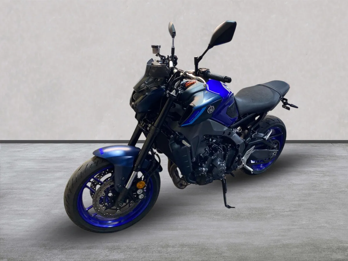 YAMAHA MT-09, NI Registered - Image 4