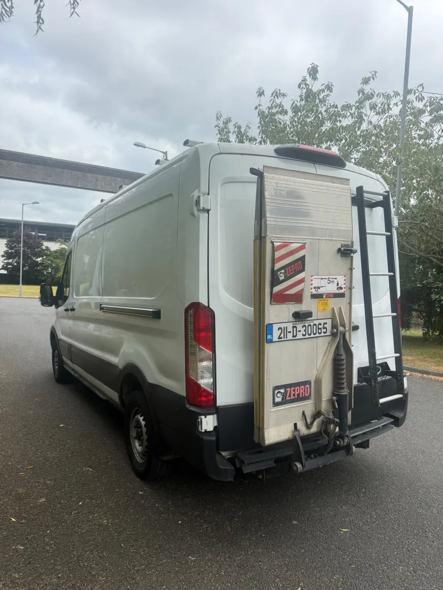 Ford Transit 2021 RWD TAIL LIFT INCLUDES VAT - Image 4