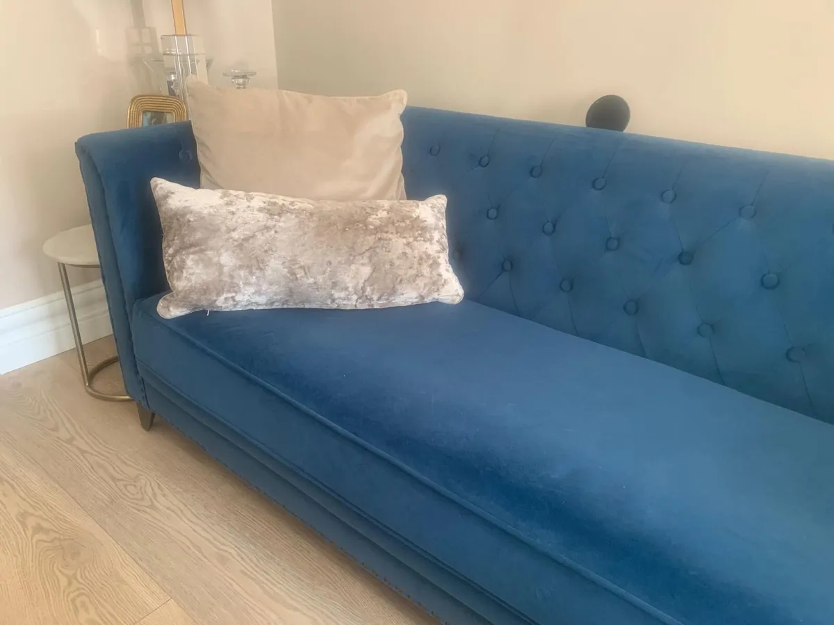 Suite Sofa’s Paul Costello Navy - Image 4