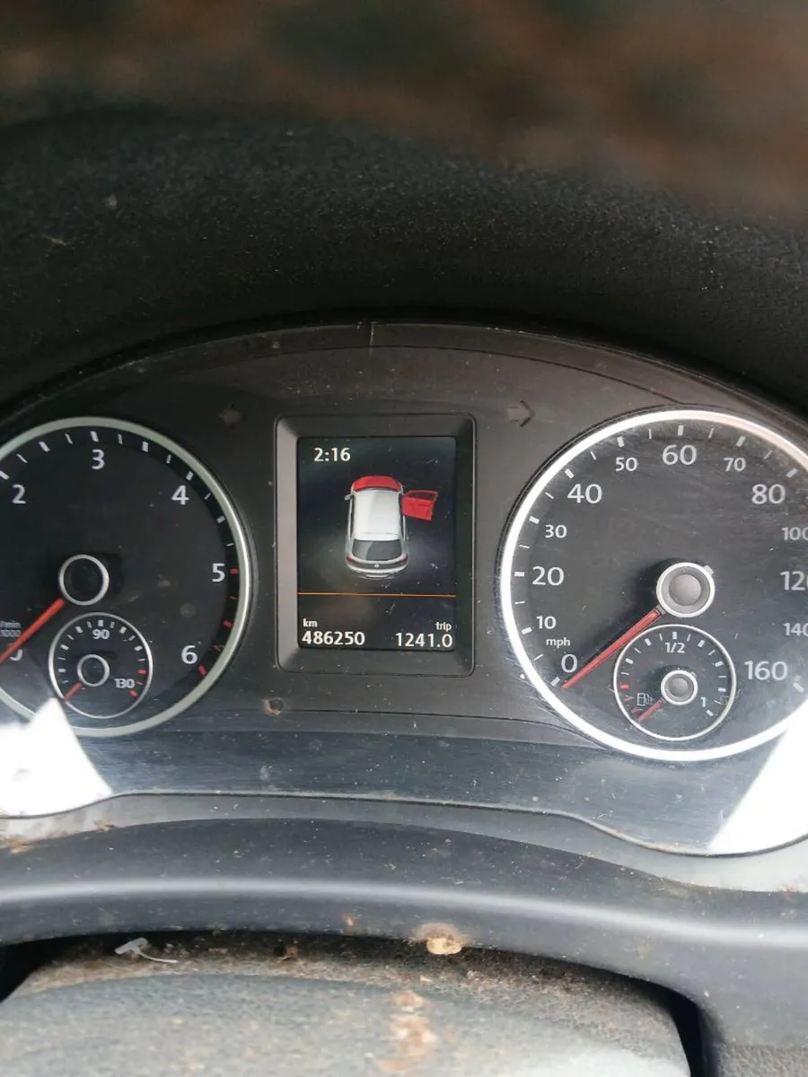 Volkswagen tiguan - Image 2