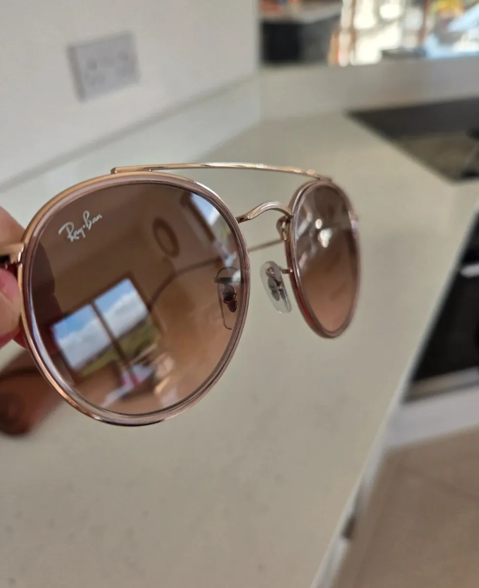 Ray Ban Sunglasses - Image 4
