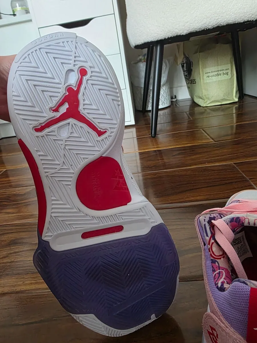 Nike Air Jordan trainers - Image 3
